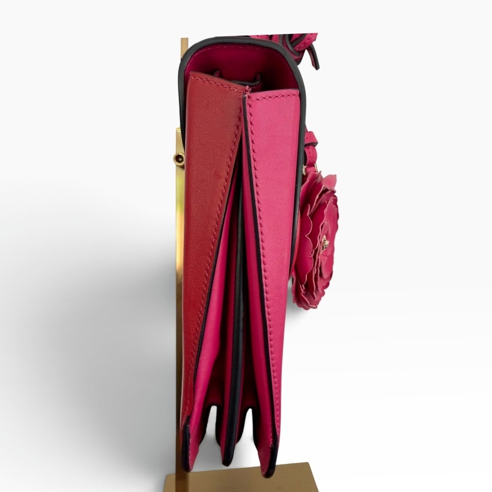 Versace DV One Limited Edition Pink Red Leather Top Handle Bag Flower Charm - Picture 5 of 16